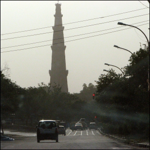 Qutub Minarin torni Delhissä