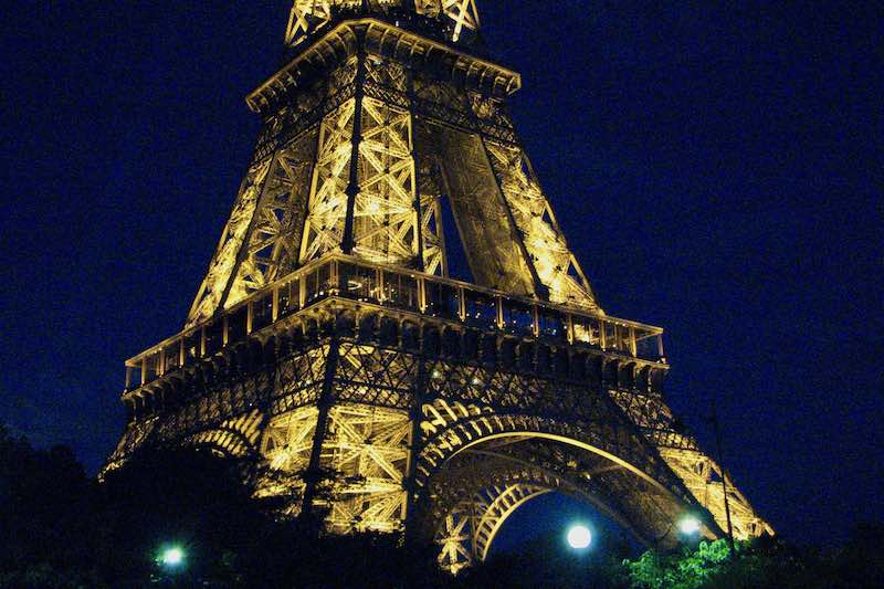 Eiffel-torni yöaikaan