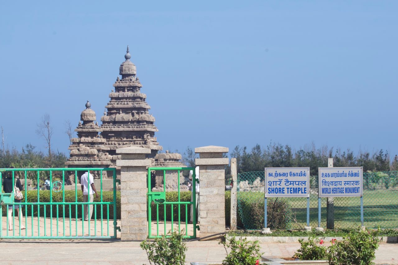 Shore Temple, UNESCO:n Maailmanperintömonumentti Intian itärannikolla  