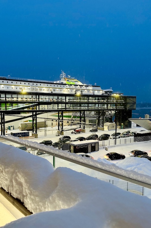 Uusi Tallink MyStar -laiva Länsisatamassa ennen neitsytmatkaa 13.12.2022