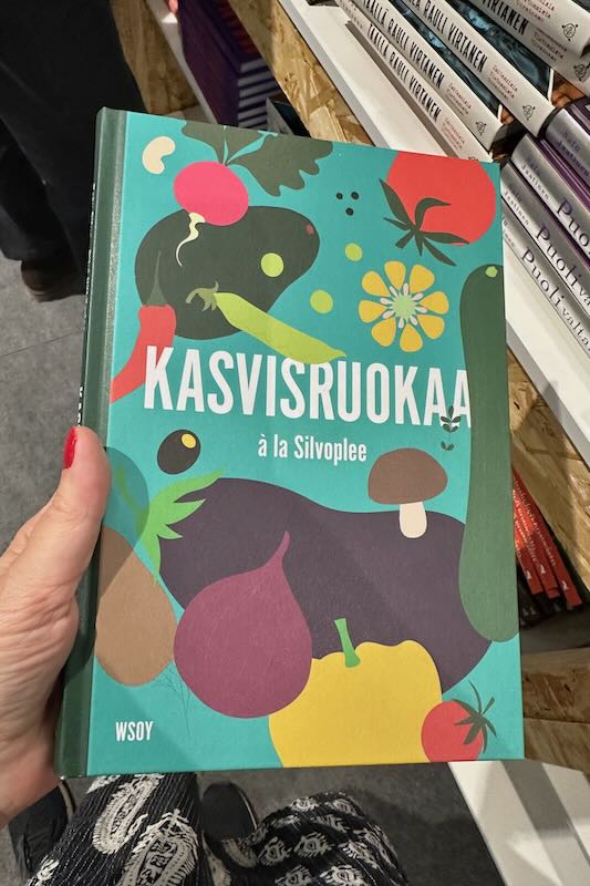 Kirja Kasvisruokaa à la Silvoplee