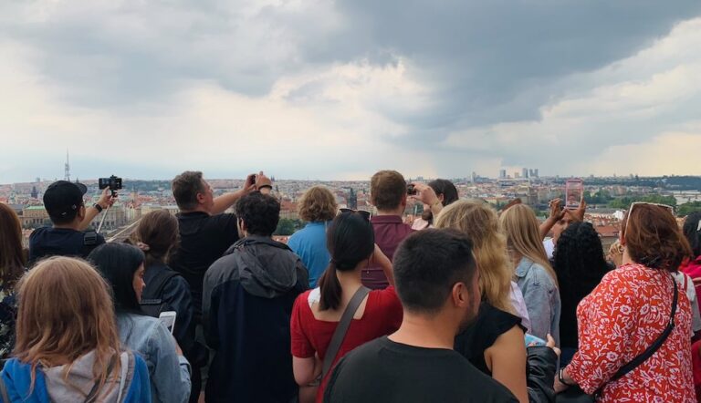 Turistina Prahassa | Valokuvanäyttely + Vinkkejä ja nähtävyyksiä