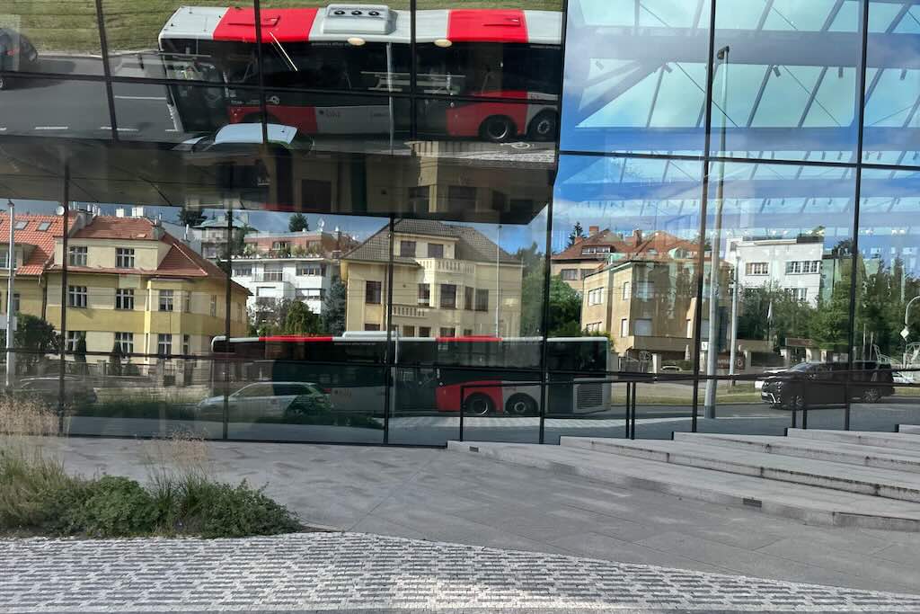 Prahan lentokenttäbussi, jolla matkustin