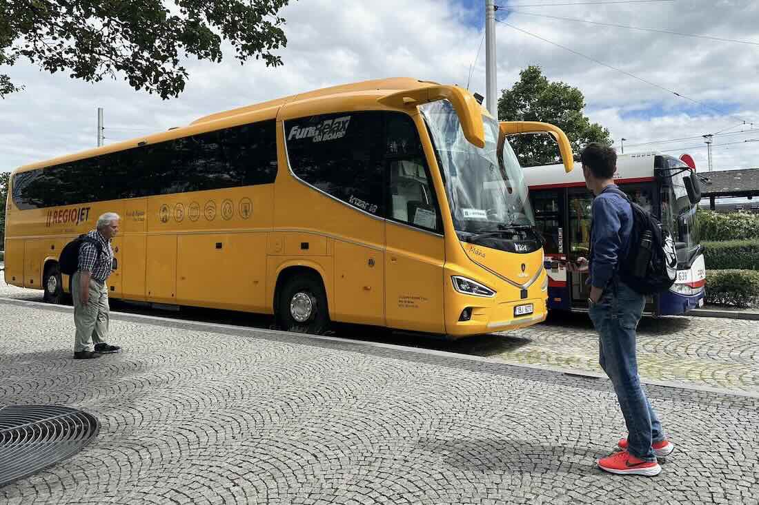 tsekkiläinen linja-auto Olomouc