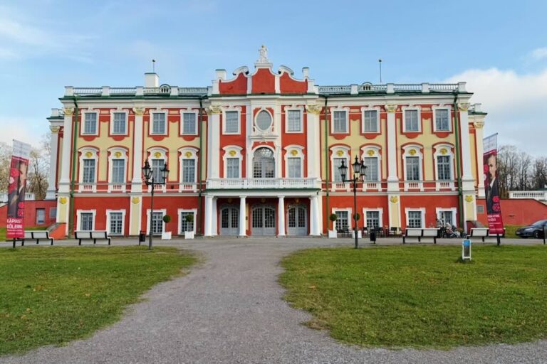 Kadriorgin palatsi Tallinnassa