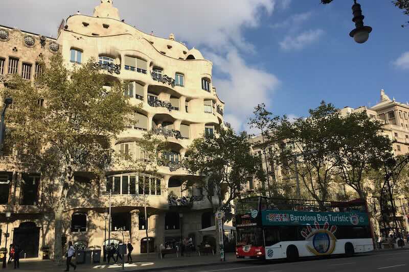 Gaudin arkkitehtuuria Barcelonassa