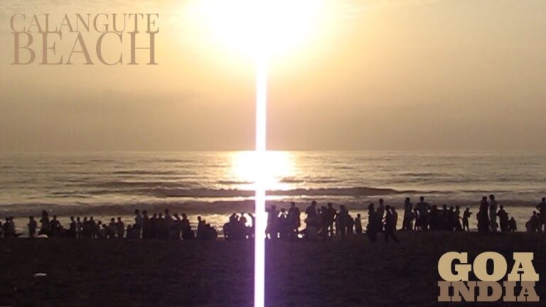 Auringonlasku Calangute Beachilla