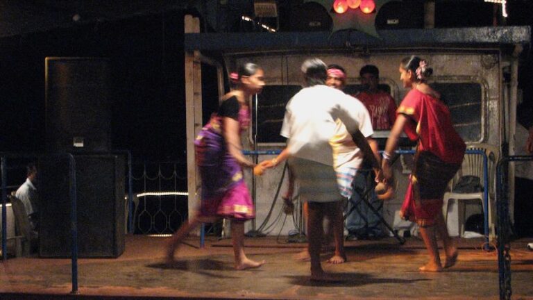 Goalaista kansantanssia Panjimissa