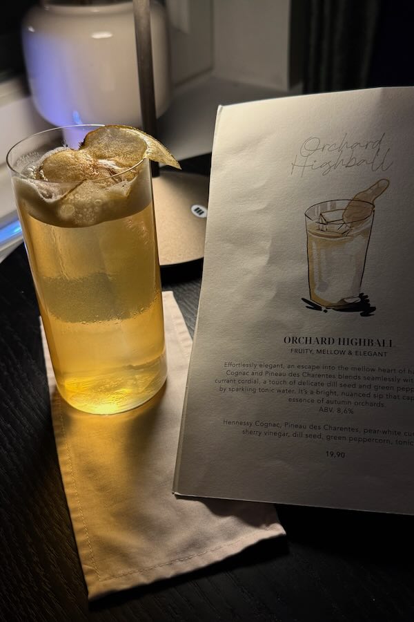 Drinkki Helsingin Kupolibaarissa