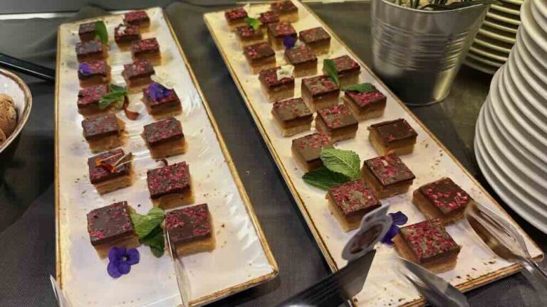 Kevään 2026 TikTok-teemabuffet Silja Serenadella