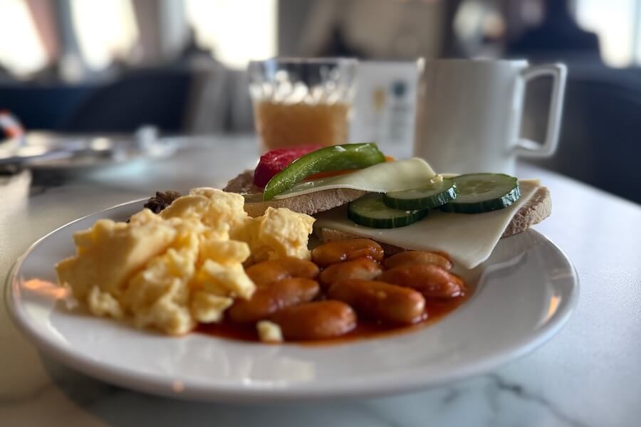 MyStar-laivan buffet-aamiainen