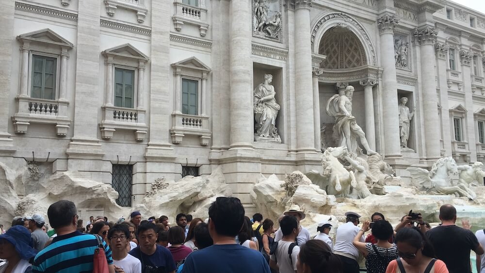 Fontana di Trevi Rome
